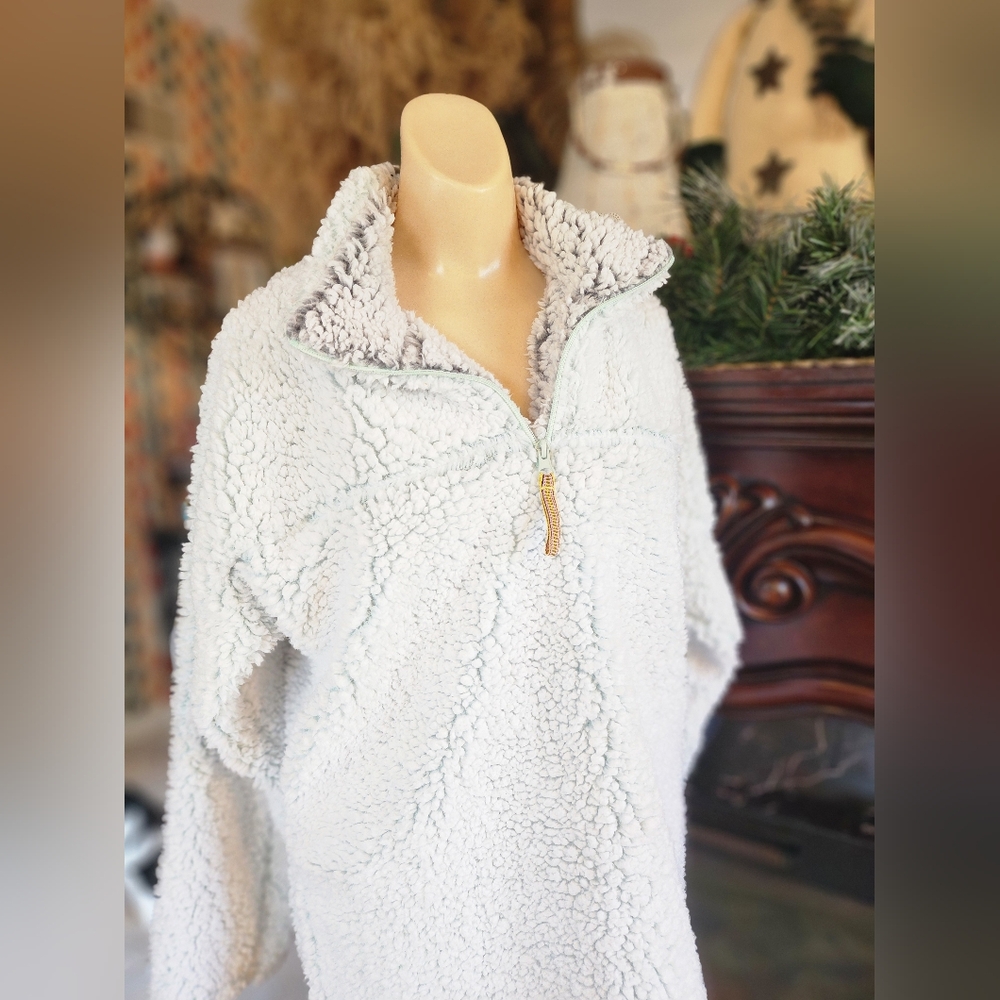 Blue Star womens size L light blue 1/4 zip
